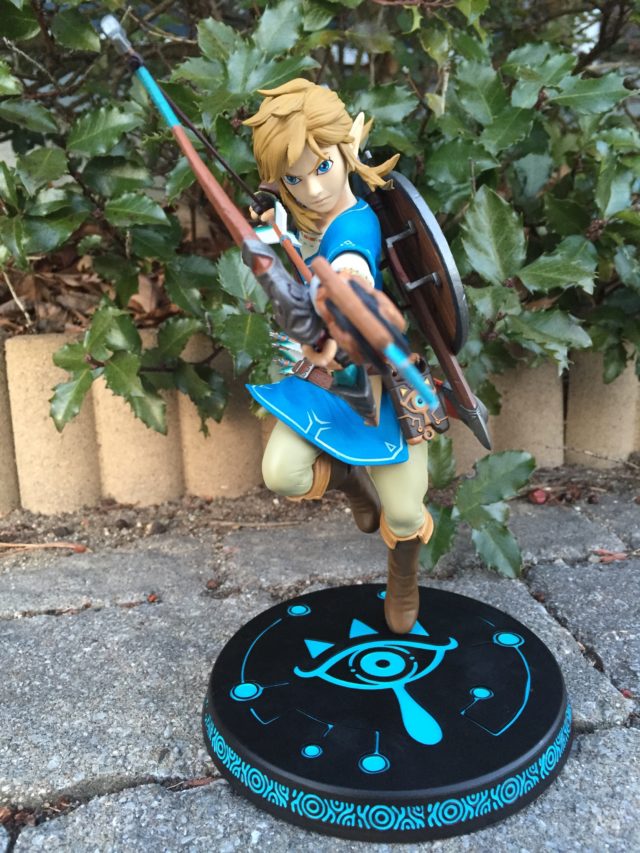 link breath of the wild figurine