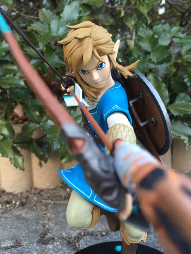 First4Figures Zelda Link PVC Statue Review Breath of the Wild