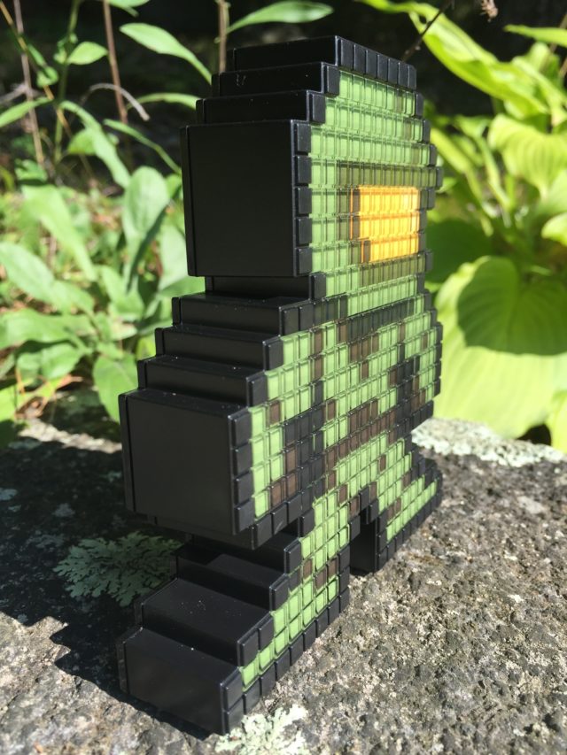 Side View of Halo Pixel Pals Master Chief Figure