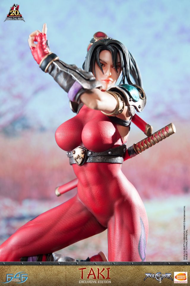 Taki F4f Statue