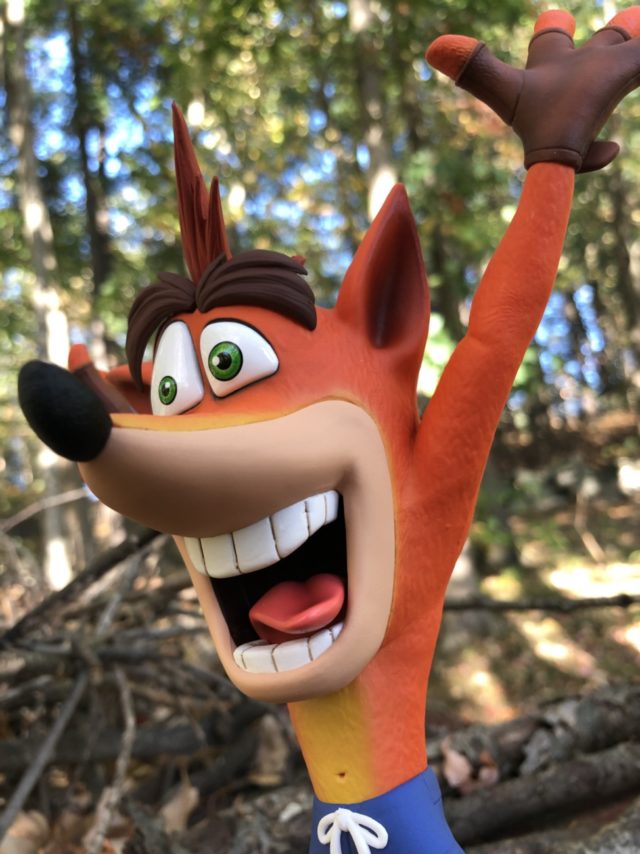 Crash Bandicoot PVC Statue Exclusive Edition Review