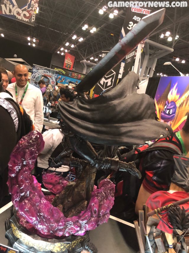 Back of F4F Berserk Statue NYCC 2017