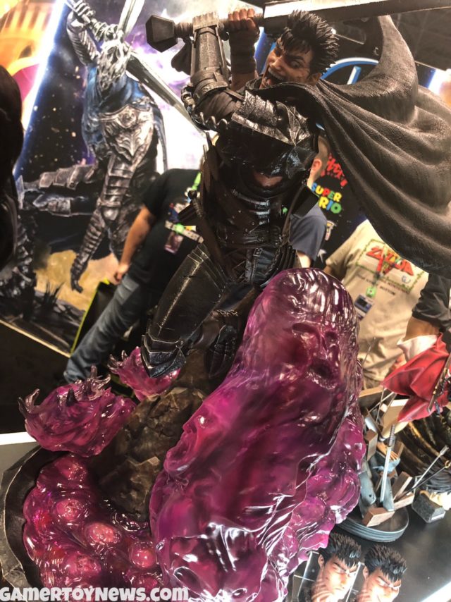 NYCC First 4 Figures Guts Statue Front