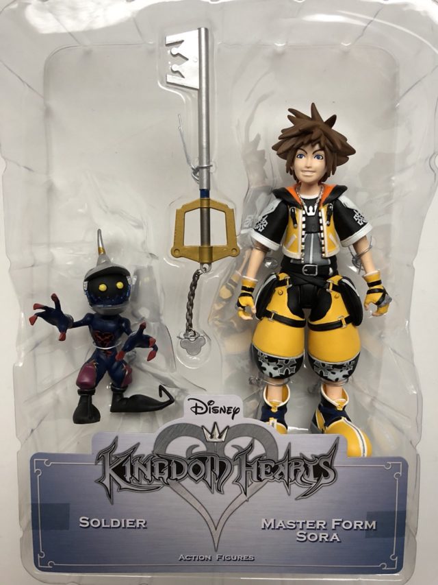 Master Form Sora Toys R Us Exclusive Figure with Keyblade and Soldier