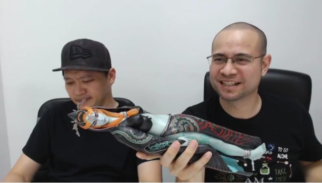 F4F QA 70 Alex Holding True Form Midna Statue