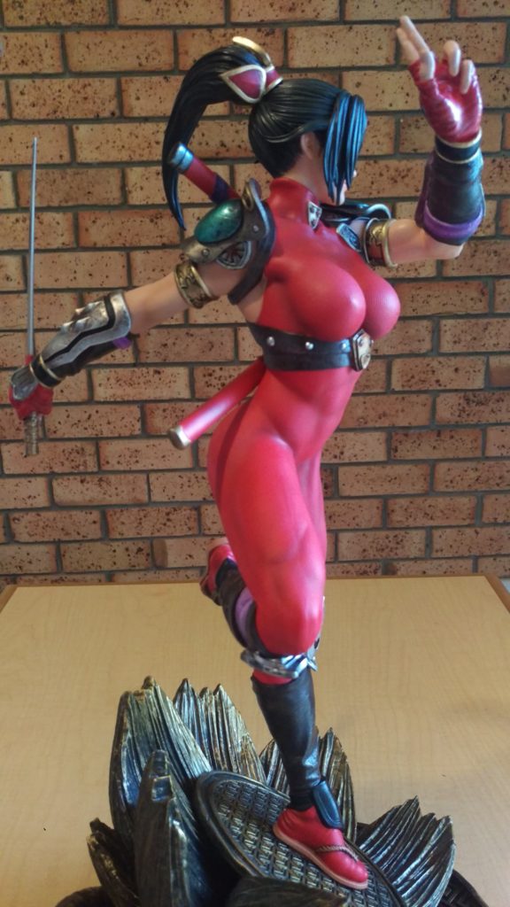 Side View of Taki Figure F4F Resin Statue