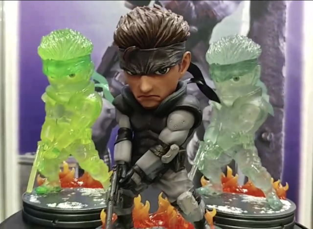 Solid Snake SD Essential Pack with Stealth Variants