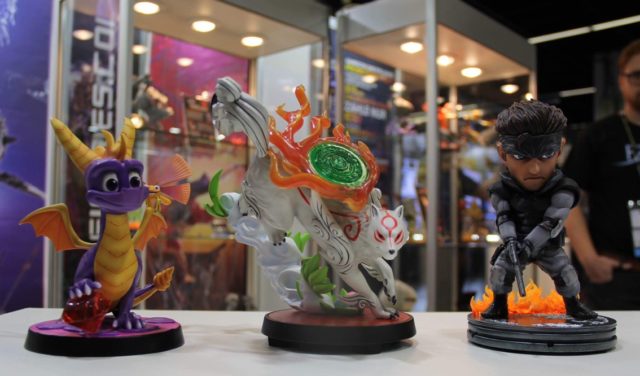 Size Comparison F4F PVC Spyro Amaterasu Snake SD