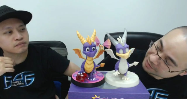 F4F Separated Spyro and Sparx PVC Statues