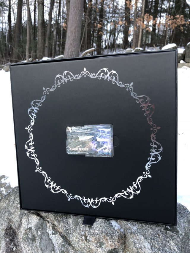 Art Card Inside First 4 Figures Exclusive Dark Souls SD Artorias Box