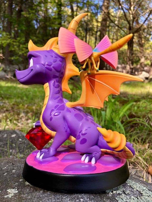 Spyro the Dragon First4Figures Exclusive Edition PVC Statue Review