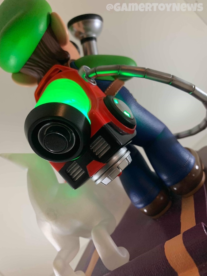 luigi pvc statue